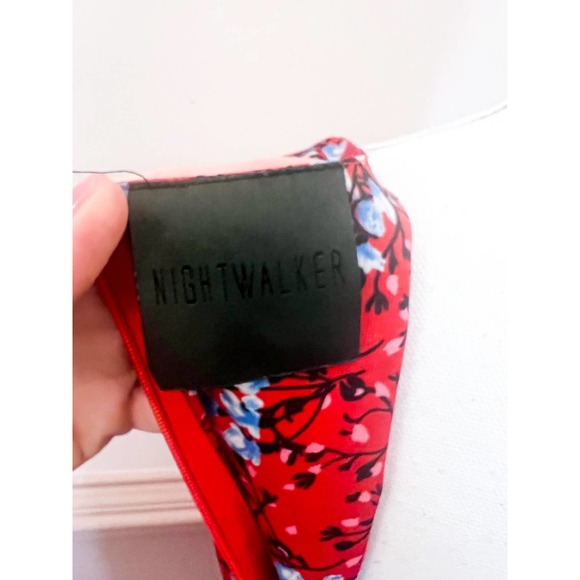Nightwalker Elsa Red Floral Mini Dress Size Small - Picture 6 of 7